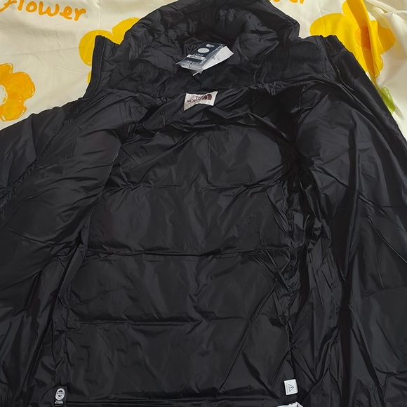 The North Face Black Long Hooded Down Jacket - Picture 8 of 11